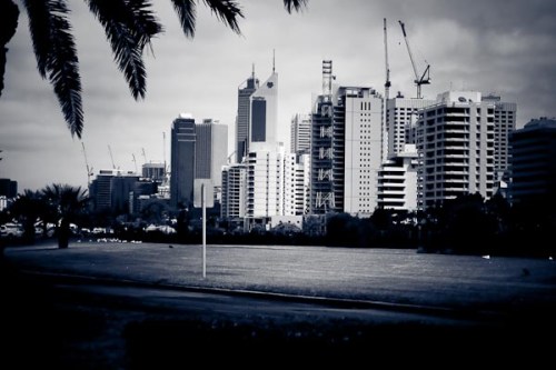 Perth... taken from inside the car. ISO 400, 1/3200 sec, F4.5, Aperture Priority.