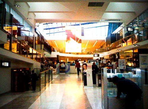 The shopping center with the Apple Store.